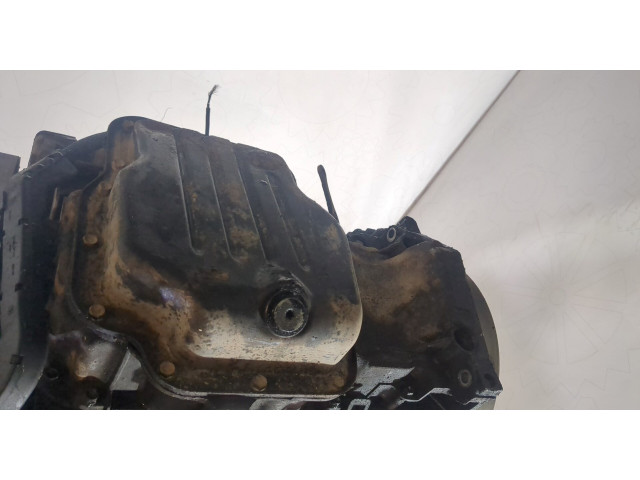 Клапанная крышка двигателя ДВС  Opel Astra H 2004-2010 1.7     