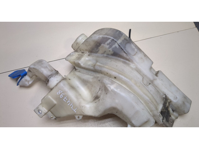 Бачок омывателя  Audi A8 (D3) 2005-2007    