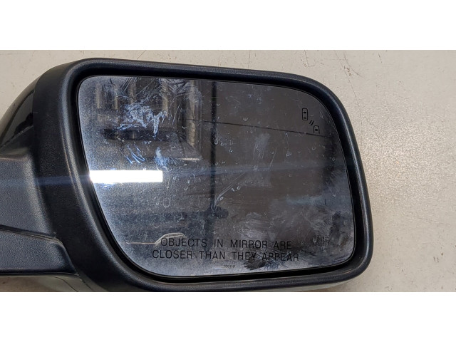Зеркало боковое  Ford Explorer 2015-2018  правое           