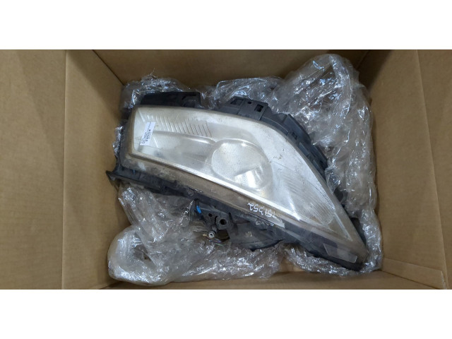 Фара передняя  Renault Megane 2 2002-2009 правая 