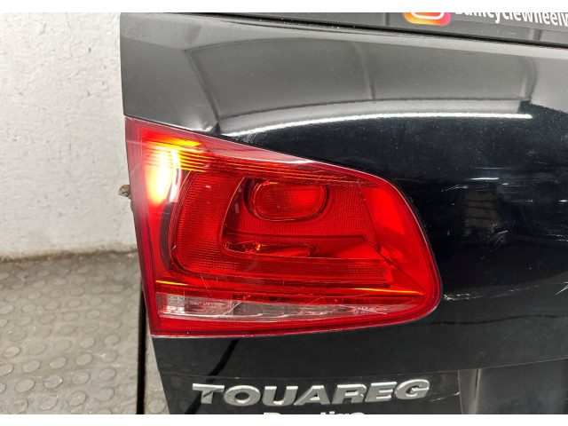 Замок багажника  Volkswagen Touareg 2010-2014       