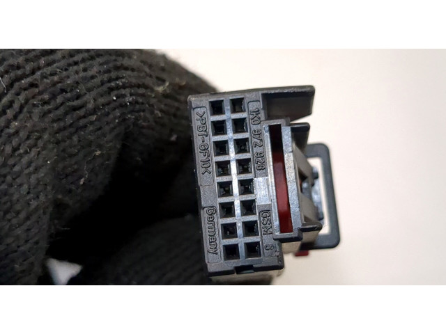 Зеркало боковое  Volkswagen Tiguan 2007-2011  правое           5N2857502L