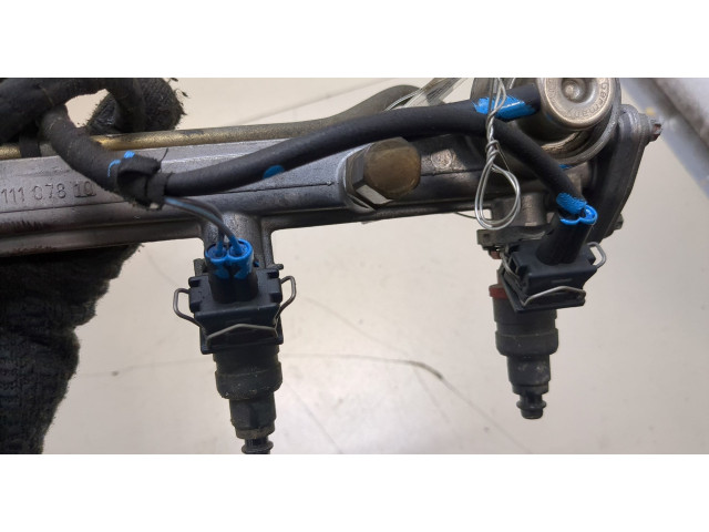 Форсунка топливная  Mercedes CLK W208 1997-2002    A0000788523, A1110702195, A1110701895     