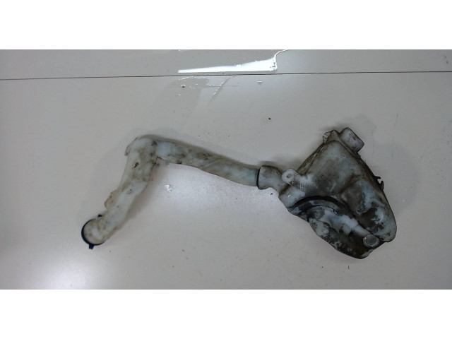 Бачок омывателя  Peugeot 208 9683988680   1