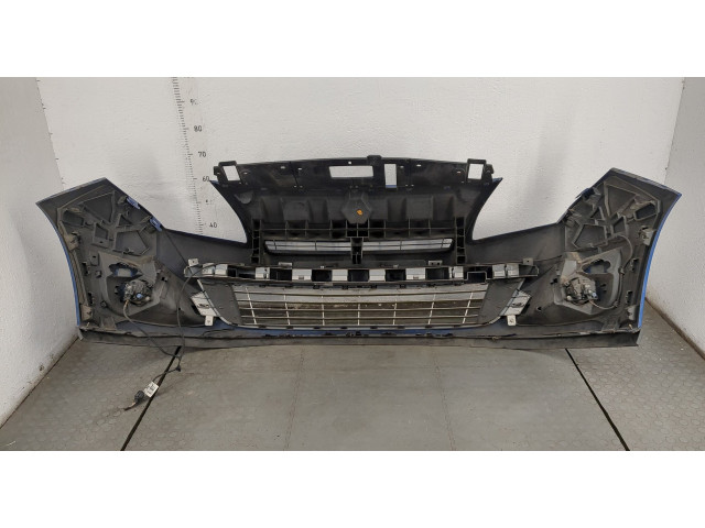 Бампер  Renault Scenic 2009-2012 передний   