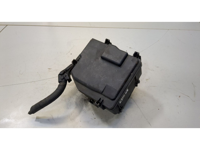 Блок предохранителей  Honda Civic 2006-2012          1.8