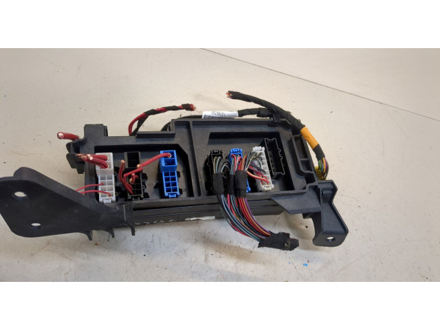 Блок предохранителей  Mercedes ML W164 2005-2011      A1645403372   