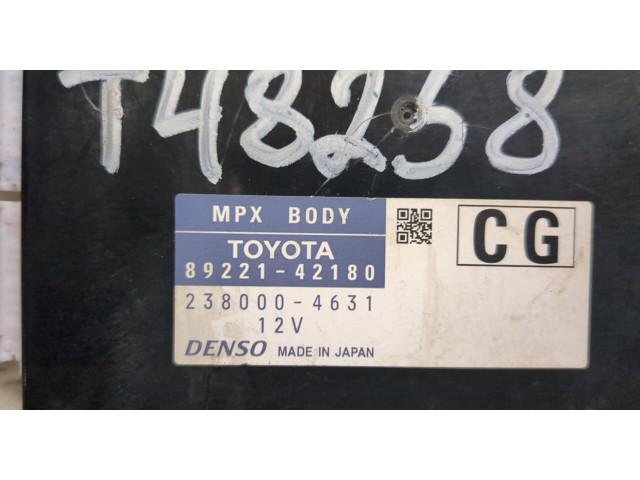 Блок комфорта  Toyota RAV 4 2013-2015      8922142180, 2380004631  