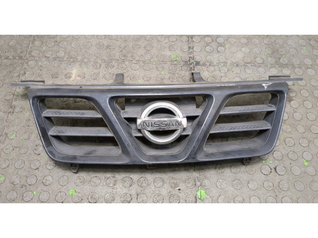 Решетка радиатора  Nissan X-Trail (T30) 2001-2006           2.2 62310EQ400