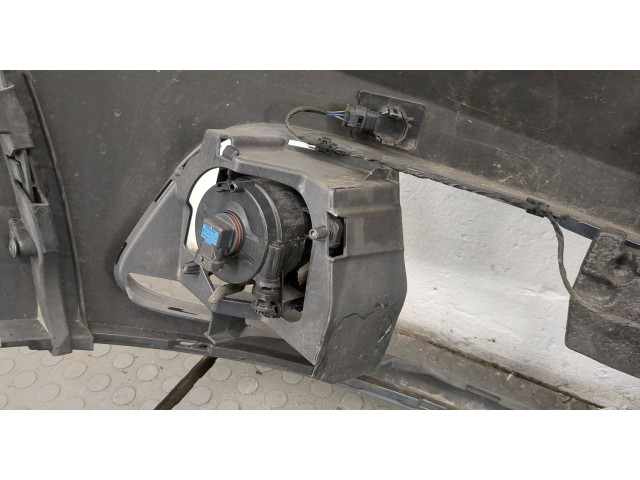 Решетка радиатора  Audi Q5 2008-2017          8R0853651AF