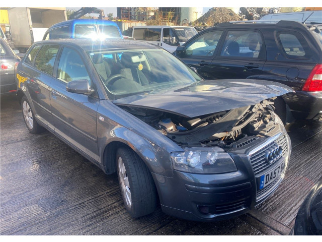 Генератор  Audi A3 (8PA) 2004-2008            1.6 бензин