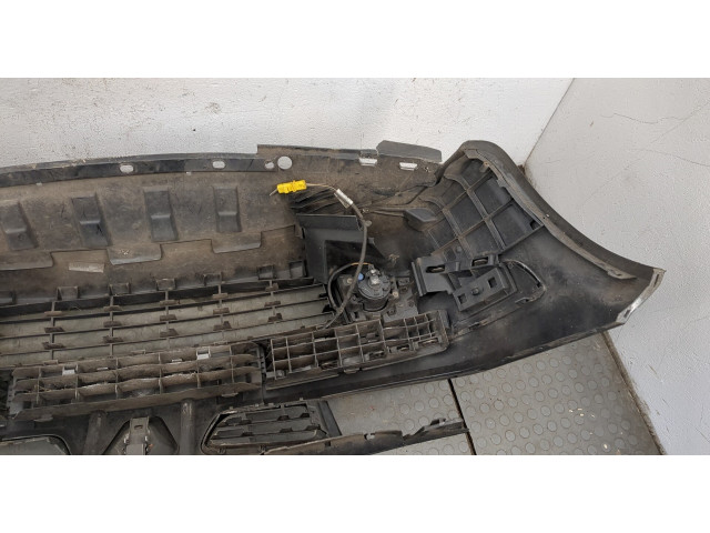 Бампер  Renault Megane 2 2002-2009 передний   