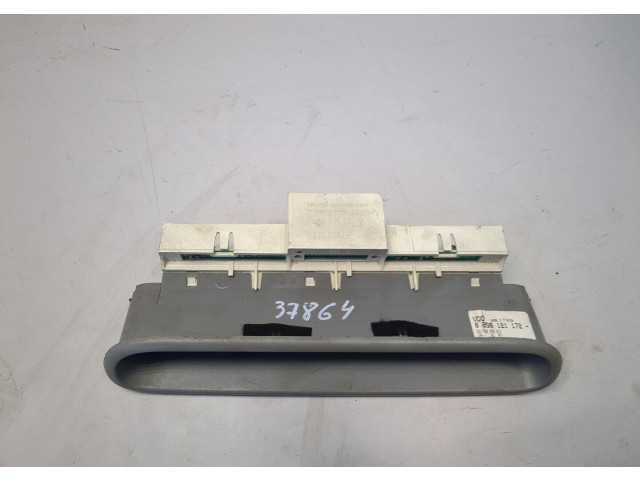 Дисплей бортового компьютера  Renault Twingo 1993-2007 8200121172        