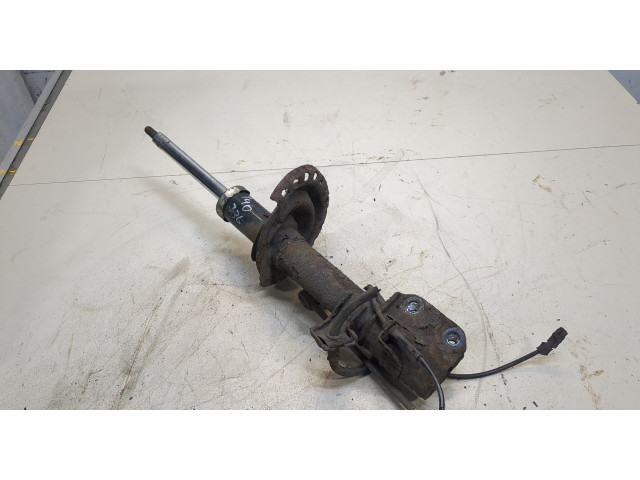 Стойка амортизатора  Nissan Micra K12E 2003-2010      1.2  бензин
