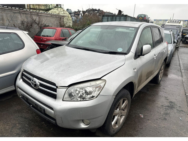 Форсунка топливная  Toyota RAV 4 2006-2013         