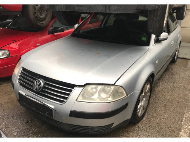 Стойка амортизатора  Volkswagen Passat 5 2000-2005      2.3  бензин