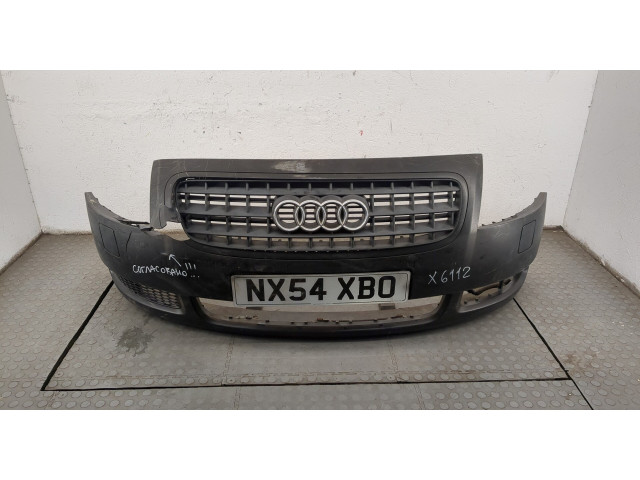 Решетка радиатора  Audi TT (8N) 1998-2006          8N0853651E