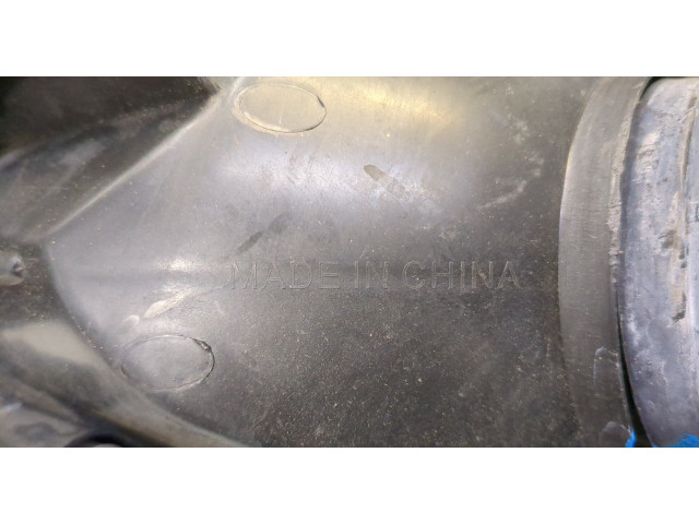 Фара передняя  Toyota Prius 2009-2015 правая 