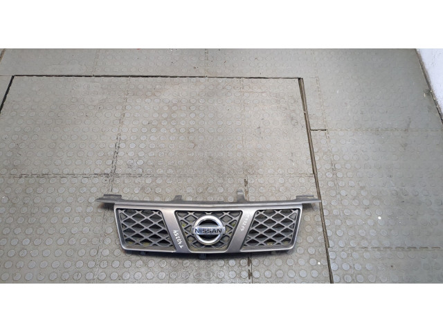 Решетка радиатора  Nissan X-Trail (T30) 2001-2006          