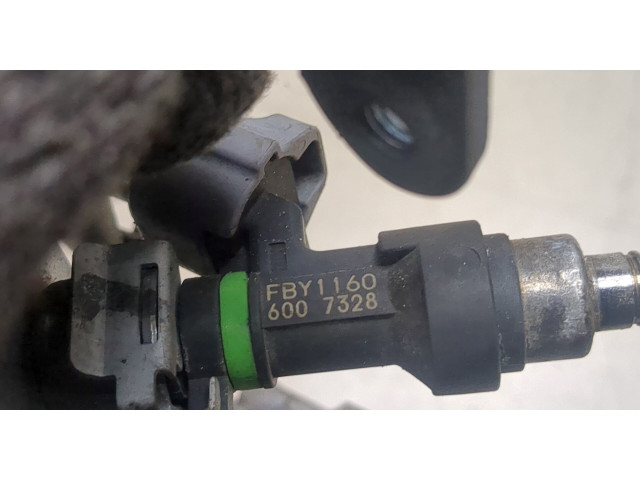 Форсунка топливная  Nissan Tiida 2004-2010    16600ED000, 17520ED00A     