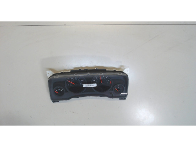 Панель приборов  Jeep Compass 2006-2011       5107008AB    2.4  Бензин