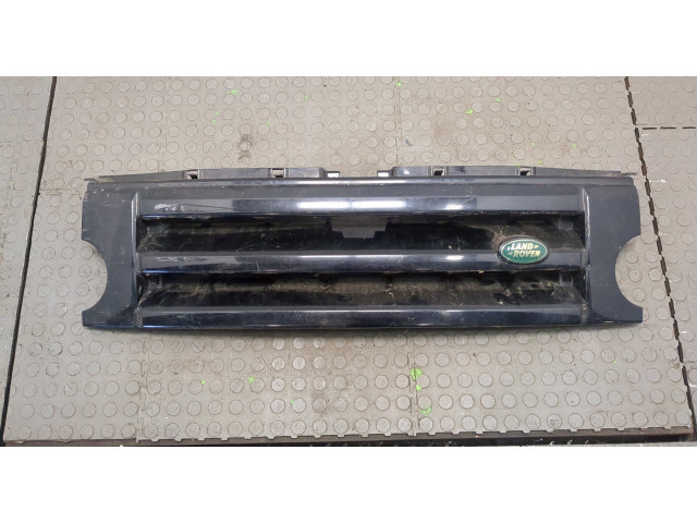 Решетка радиатора  Land Rover Discovery 3 2004-2009          DHB000274