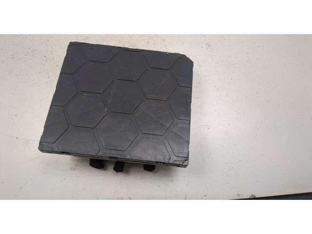 Блок комфорта  Volkswagen Polo 2014-      6C0937089E  