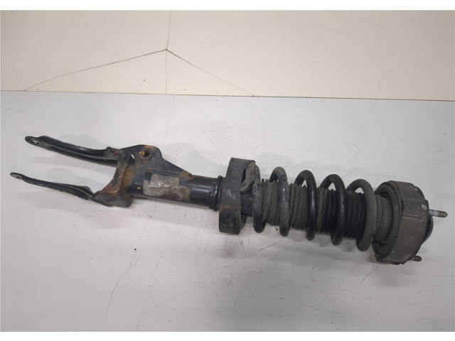 Стойка амортизатора  Volkswagen Touareg 2010-2014 7P6413031AJ, 7P6411105Q    3.6  бензин