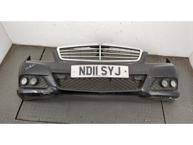 Бампер  Mercedes C W204 2007-2013 передний   