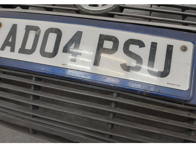 Бампер  Volkswagen Passat 5 2000-2005 передний   