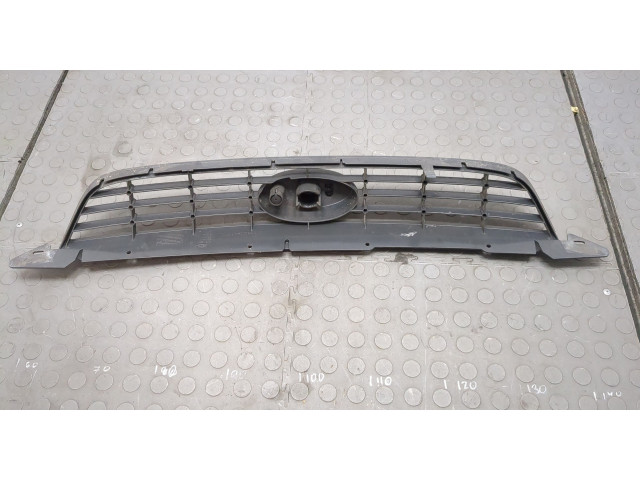 Решетка радиатора  Ford Focus 2 2008-2011          