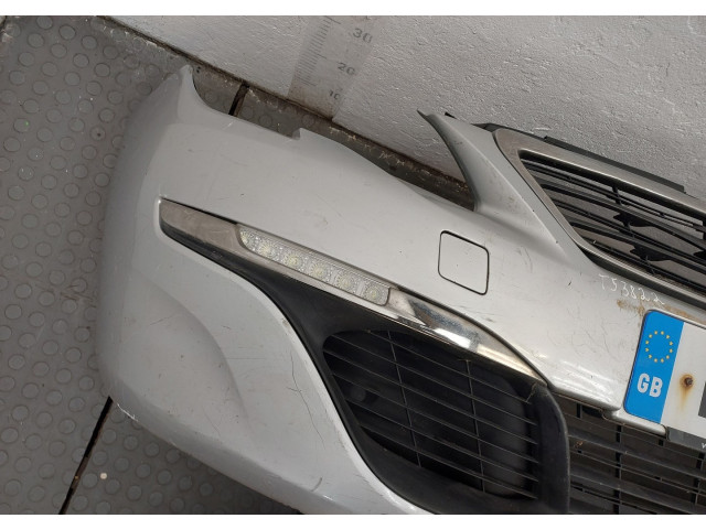 Бампер  Peugeot 308 2013-2021 передний   1610741680