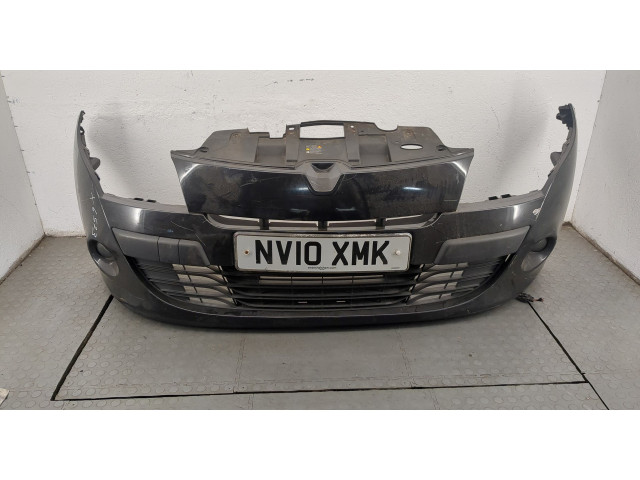 Бампер  Renault Megane 3 2009-2016 передний   
