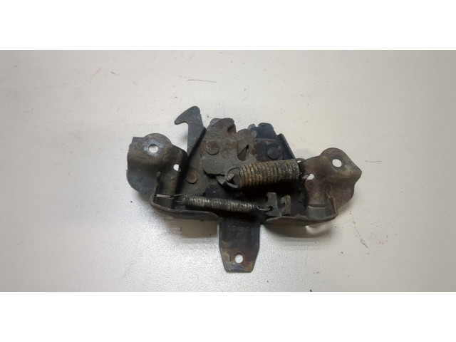 Замок капота  Mitsubishi Montero Sport / Pajero Sport 1996-2008     