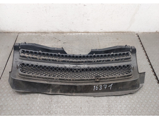 Решетка радиатора  Chevrolet Tahoe 2006-2014          