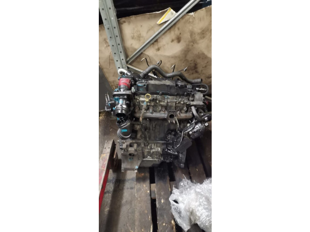 Клапанная крышка двигателя ДВС  Ford Focus 2 2005-2008 1.6     