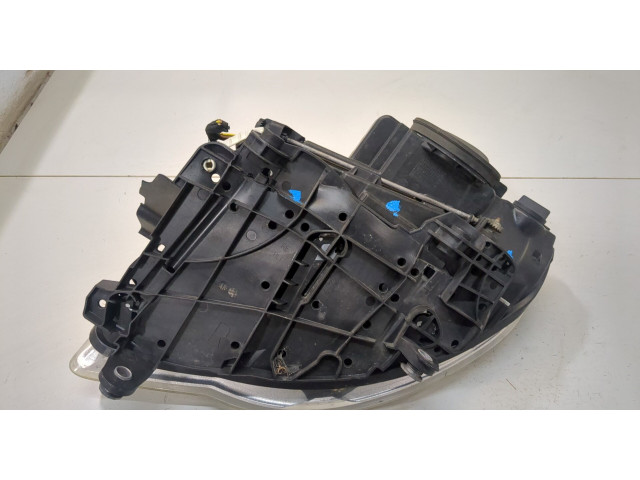 Фара передняя  Volkswagen Touareg 2007-2010 правая 
