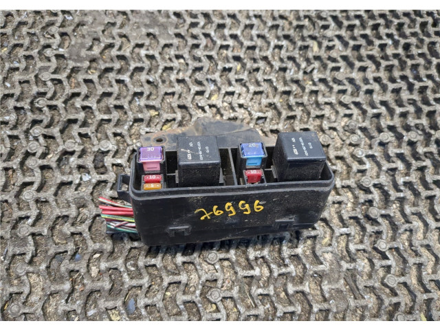 Блок предохранителей  Mazda CX-7 2007-2012      EH6466750    2.2