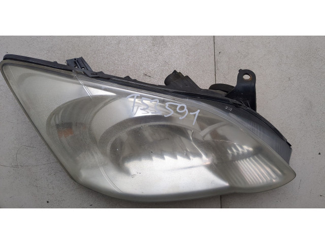 Фара передняя  Toyota Corolla E12 2001-2006 правая 