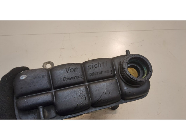 Бачок расширительный  Mercedes C W202 1993-2000      2.4
