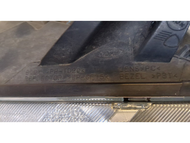 Фара передняя  Ford Focus 2 2005-2008 левая 