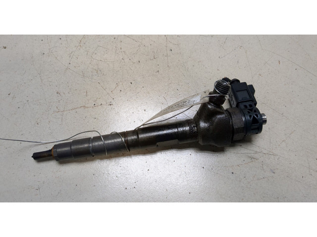 Форсунка топливная  Seat Exeo    0445110369     