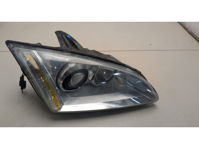 Фара передняя  Ford Focus 2 2005-2008 правая 