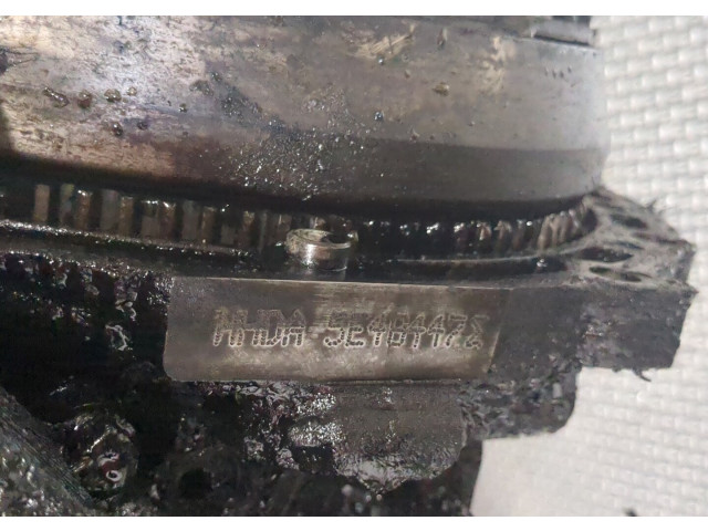 Клапанная крышка двигателя ДВС  Ford Focus 2 2005-2008 1.6     