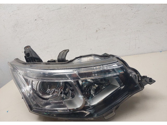 Фара передняя  Mitsubishi Outlander 2012-2015 правая 