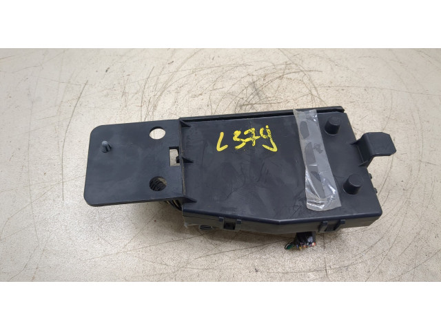 Блок комфорта  Hummer H3      15951589  