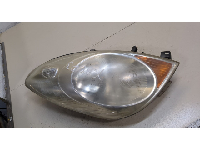 Фара передняя  Nissan Note E11 2006-2013 правая 