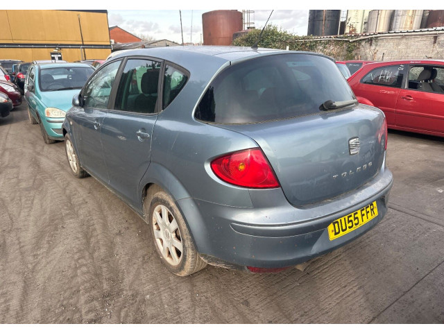 Генератор  Seat Toledo 3 2004-2009            1.6 бензин