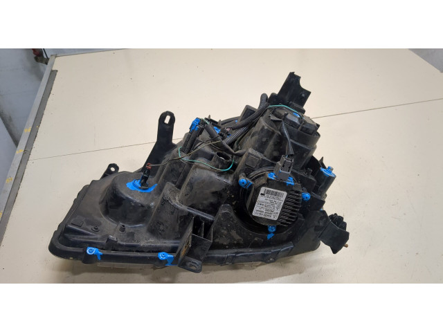 Фара передняя  Nissan X-Trail (T31) 2007-2015 правая 