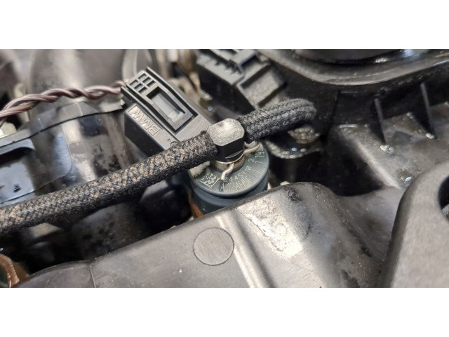 Форсунка топливная  BMW X3 E83 2004-2010    13537793836, 99992471962     